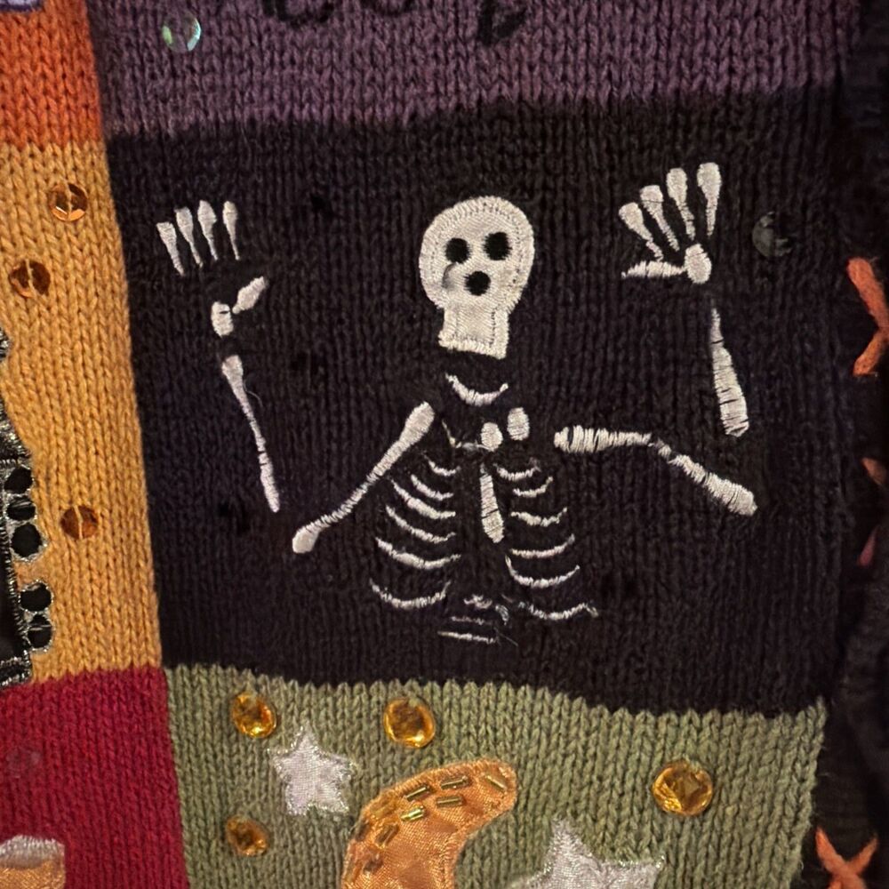 Vintage Halloween Patchwork Sweater Vest XL Black Cat Pumpkin Sequin Spooky.EUC! - Picture 15 of 16